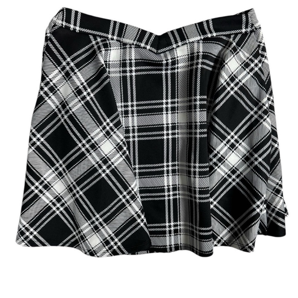 Hot Topic Mini Skirt Plaod White Black O-Ring Front Zip Women's XL